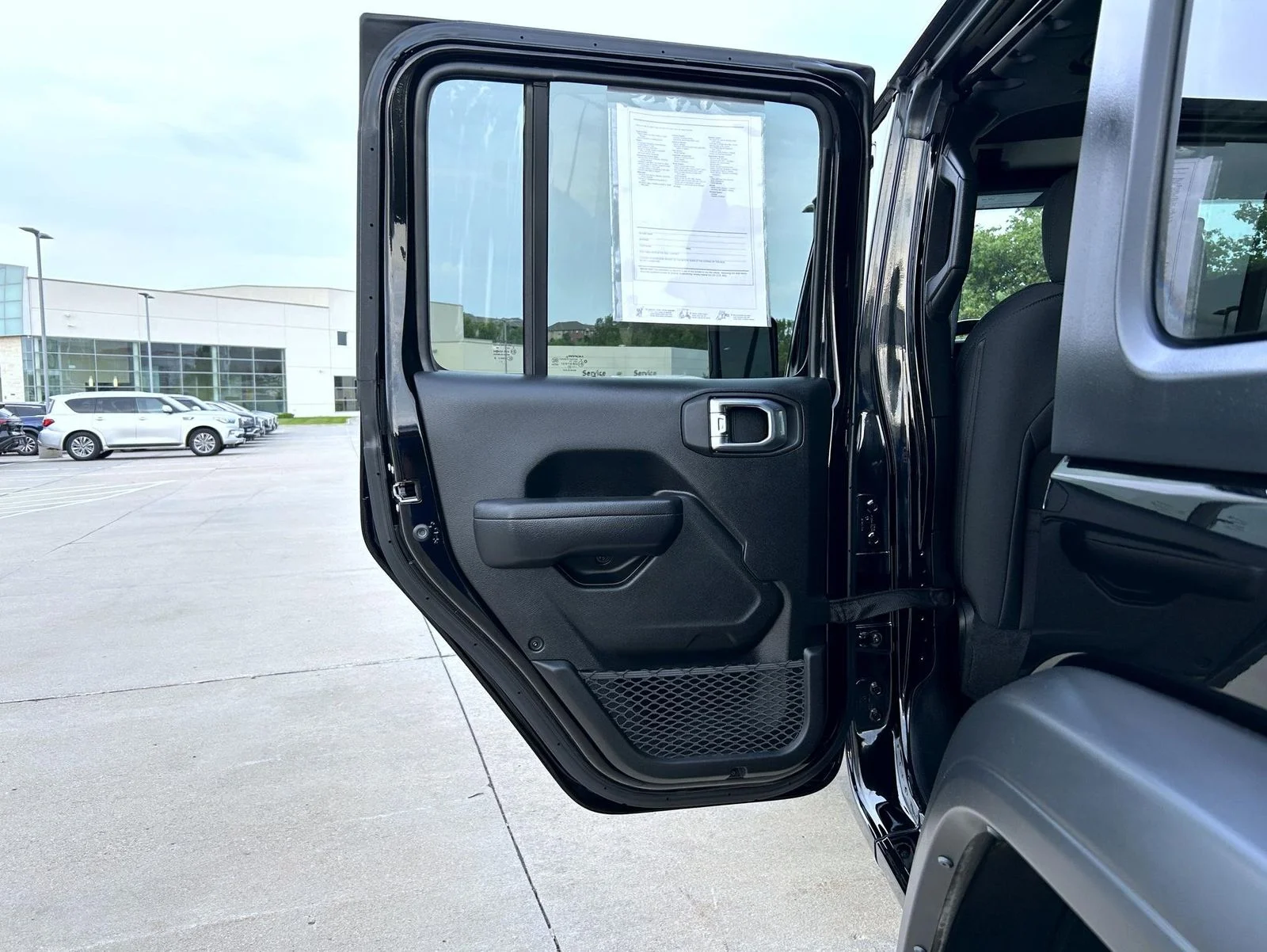 Used 2022 Black Jeep Unlimited Sport Altitude image 20