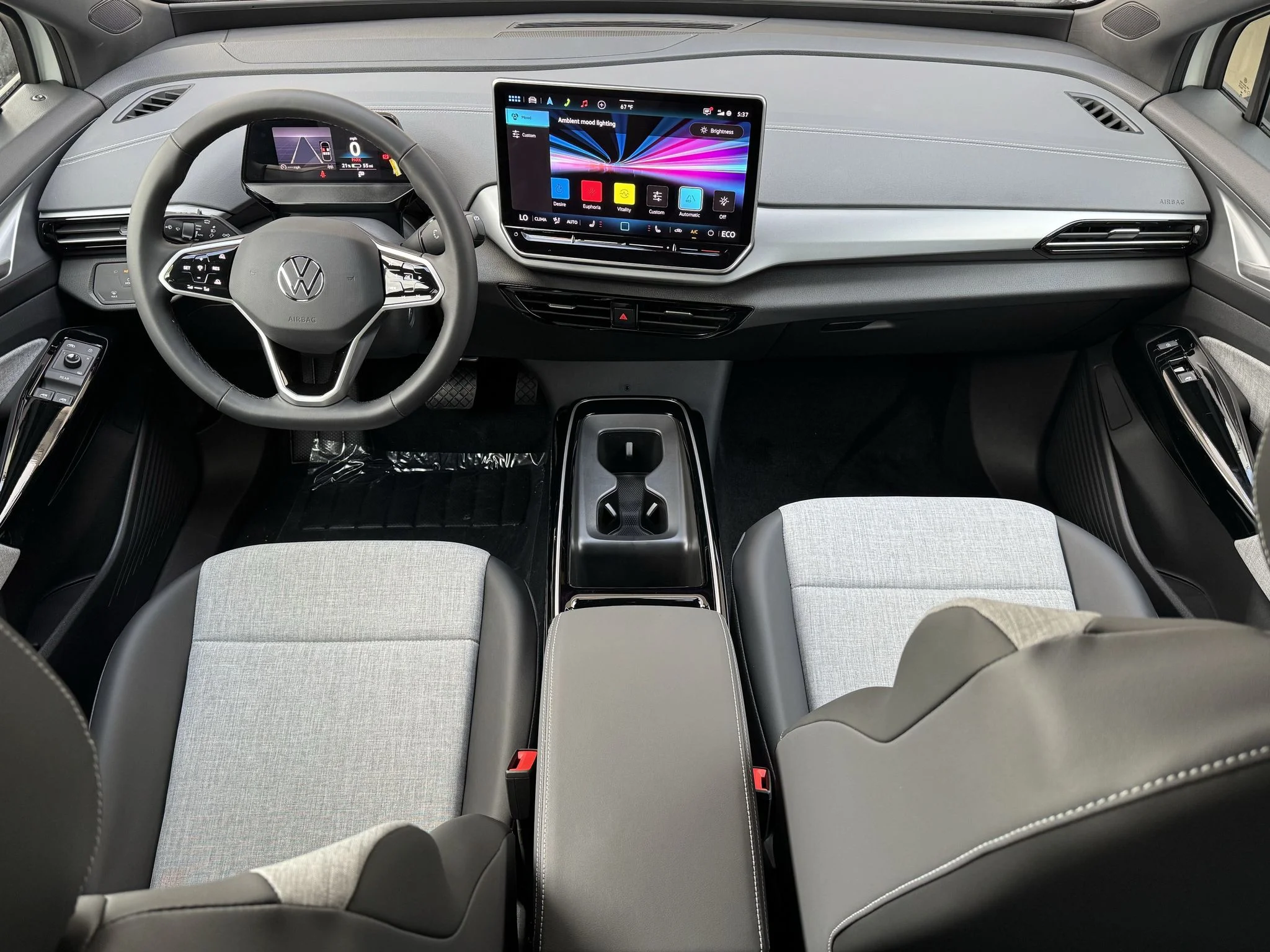 New 2026 Opal White Pearl Volkswagen Pro image 28