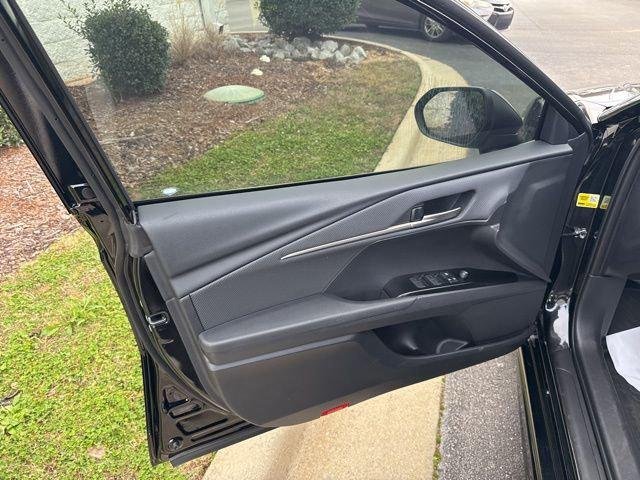 Certified Used 2025 MIDNIGHT BLACK METALLIC Toyota  image 22