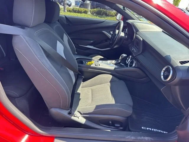Used 2020 Red Hot Chevrolet 1LT image 10