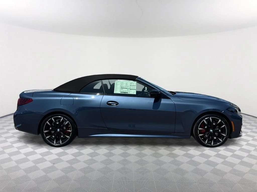 Used 2026 Blue BMW M440i image 3