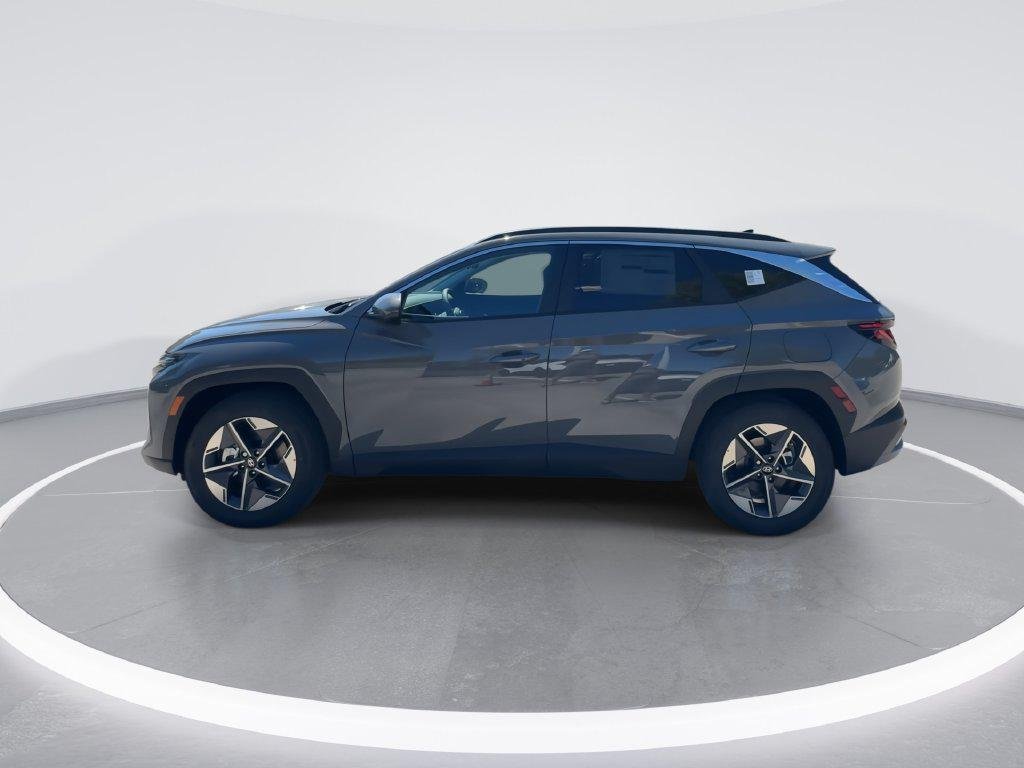 New 2026 Gray Hyundai SEL FWD image 5