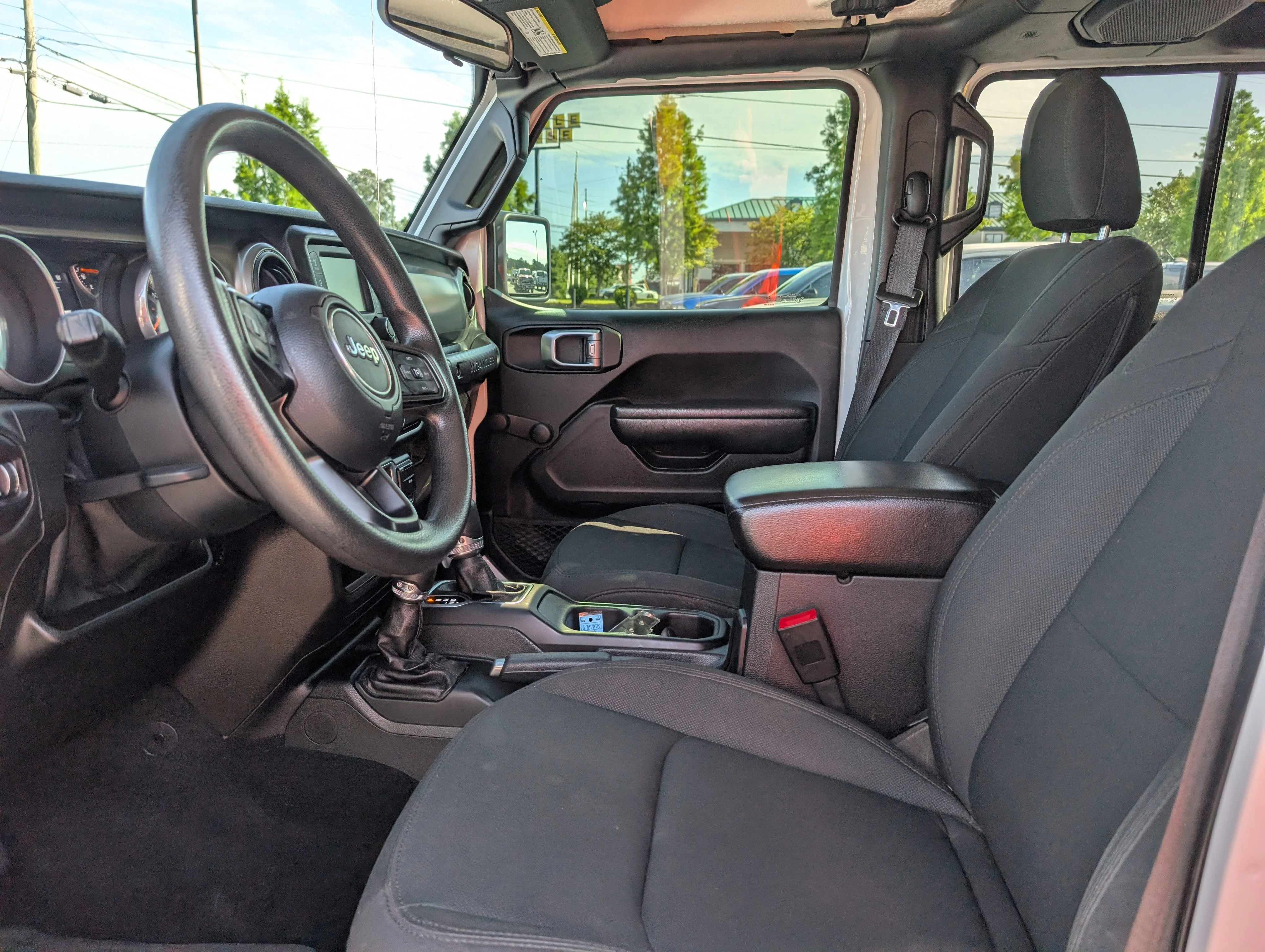 Used 2018 White Jeep Sport image 53