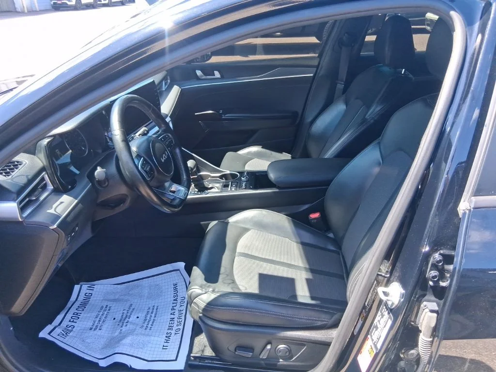 Used 2023 Black Kia GT-Line image 10