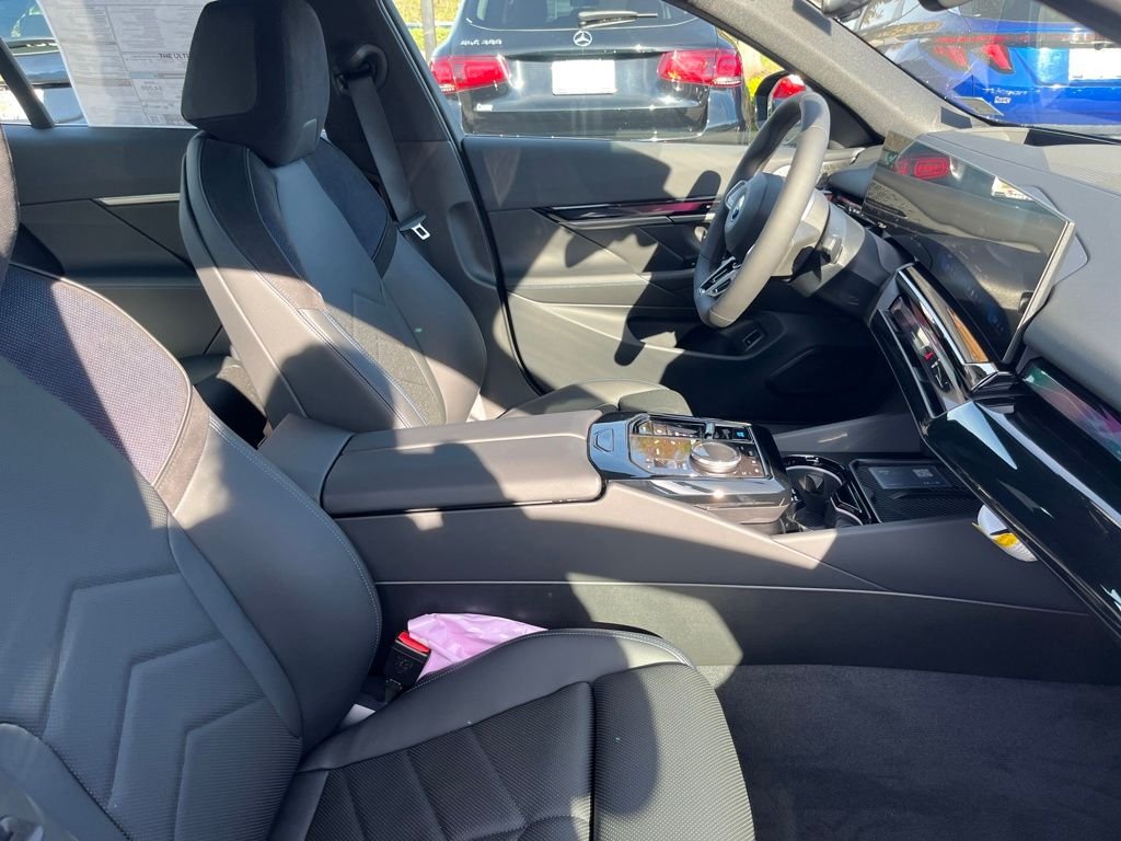 Certified Used 2026 Black BMW xDrive40 image 32