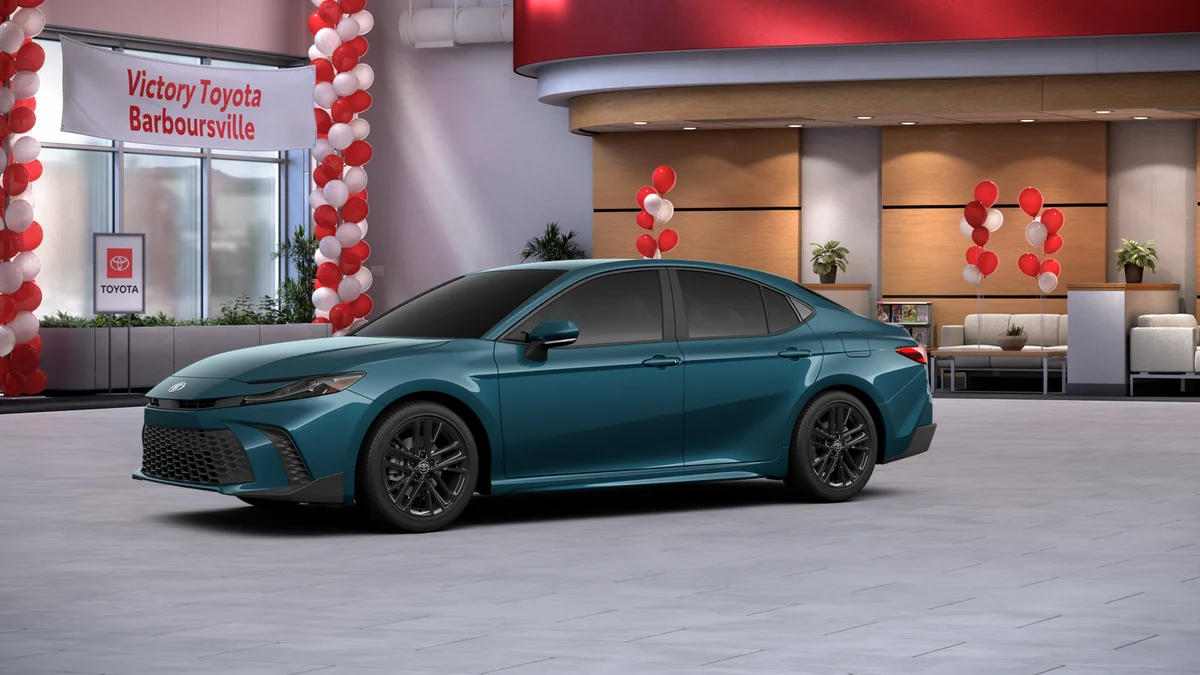New 2026 Ocean Gem Toyota SE image 32