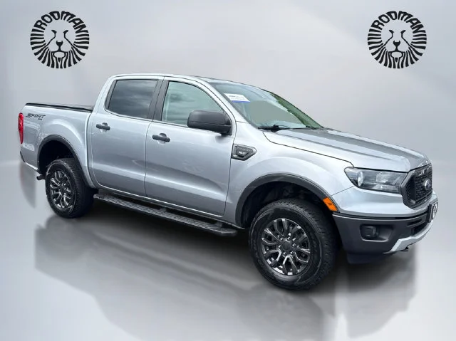 Certified Used 2020 Silver Metallic Ford XLT image 3