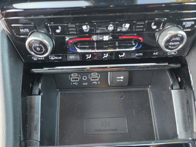Used 2024 Black Jeep Summit image 14