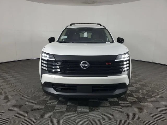 New 2026 Aspen White TriCoat Nissan SR image 10