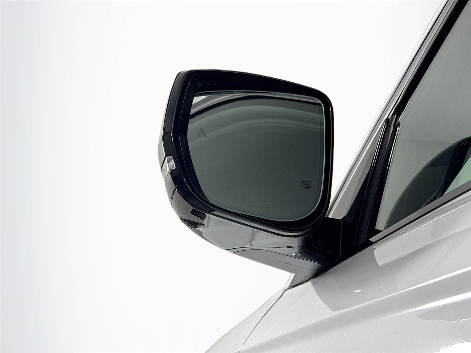 Used 2026 Bright White Clearcoat Jeep Limited Reserve image 5