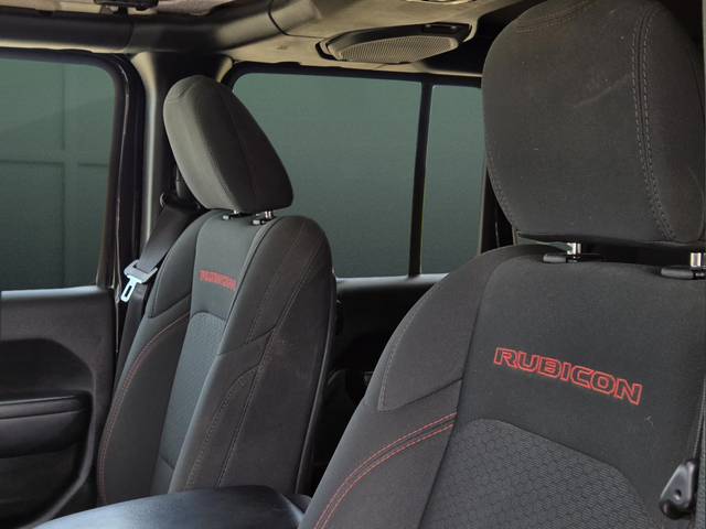 Used 2021 Black Jeep Rubicon image 25