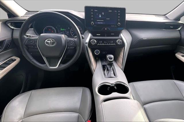 Certified Used 2022 COASTAL GRAY METALLI Toyota  image 15