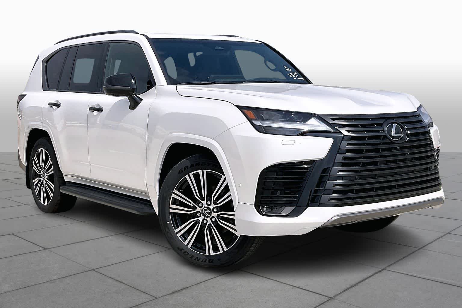 New 2026 Eminent White Pearl Lexus LUXURY image 3