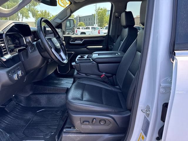 Used 2024 Summit White GMC SLT image 9