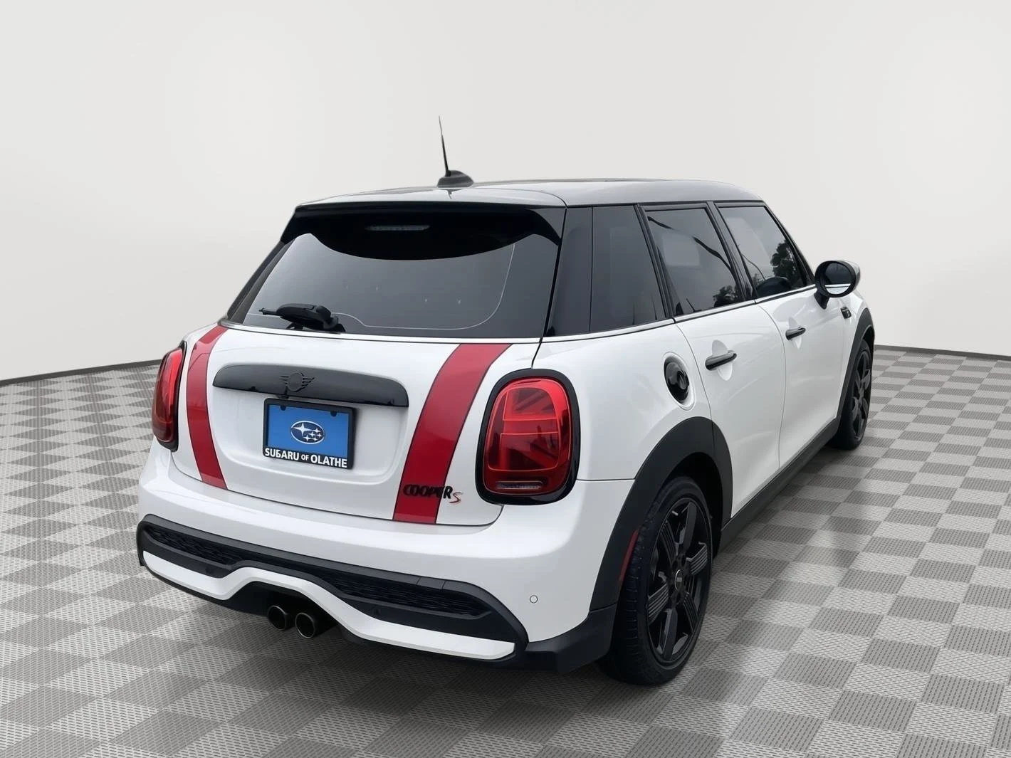 Used 2023 Nanuq White Metallic MINI Cooper S image 13
