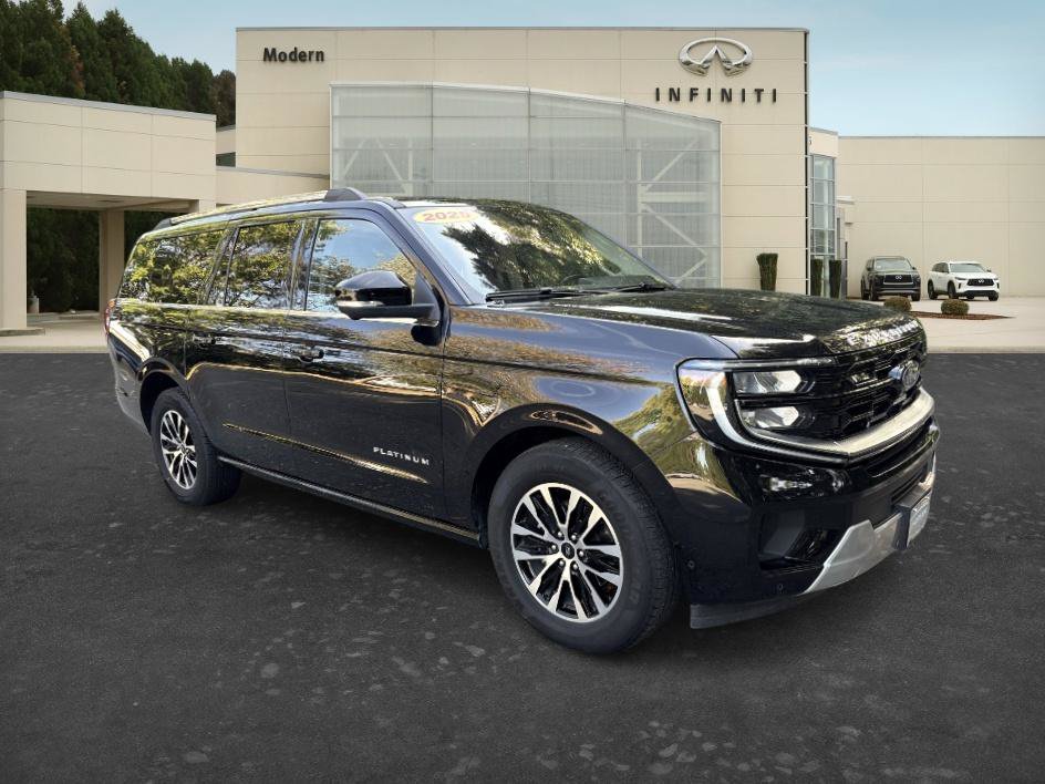 Used 2025 Agate Black Metallic Ford Platinum image 3