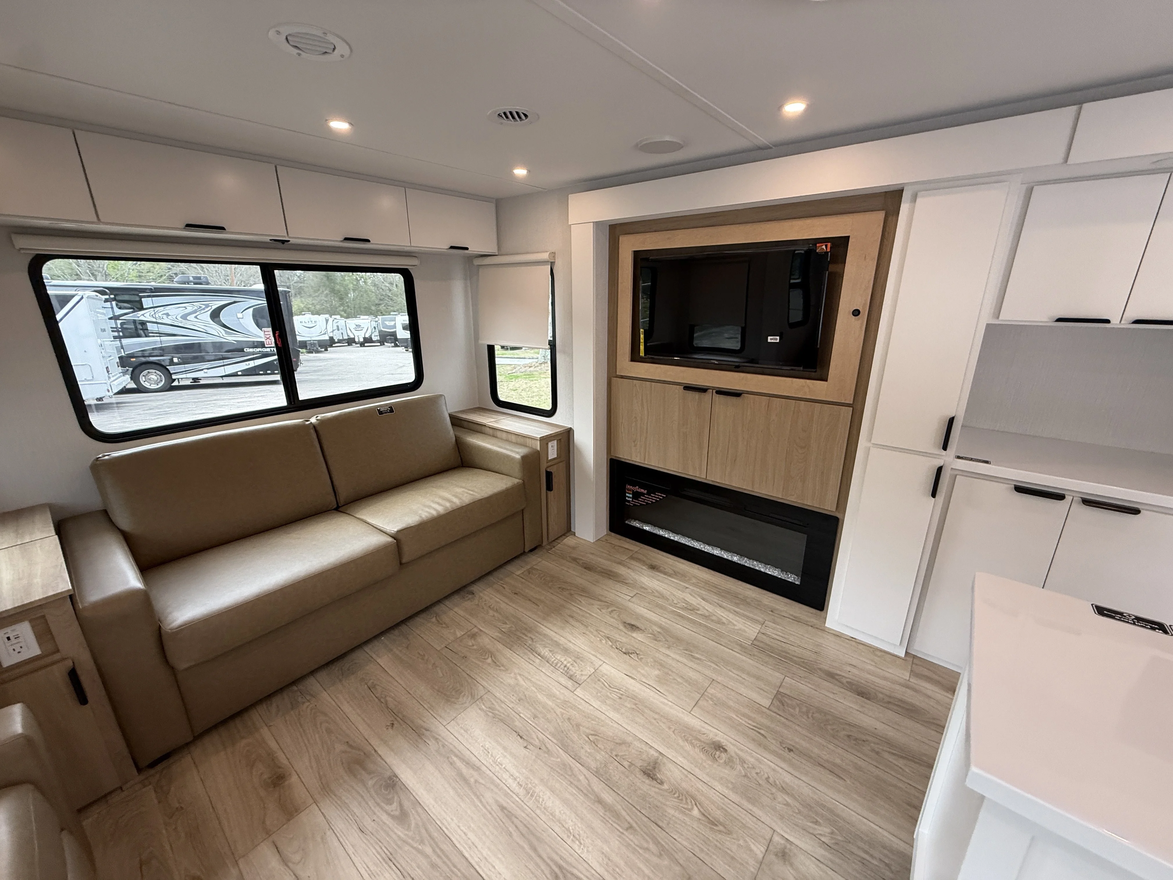 New 2026  Winnebago  image 21