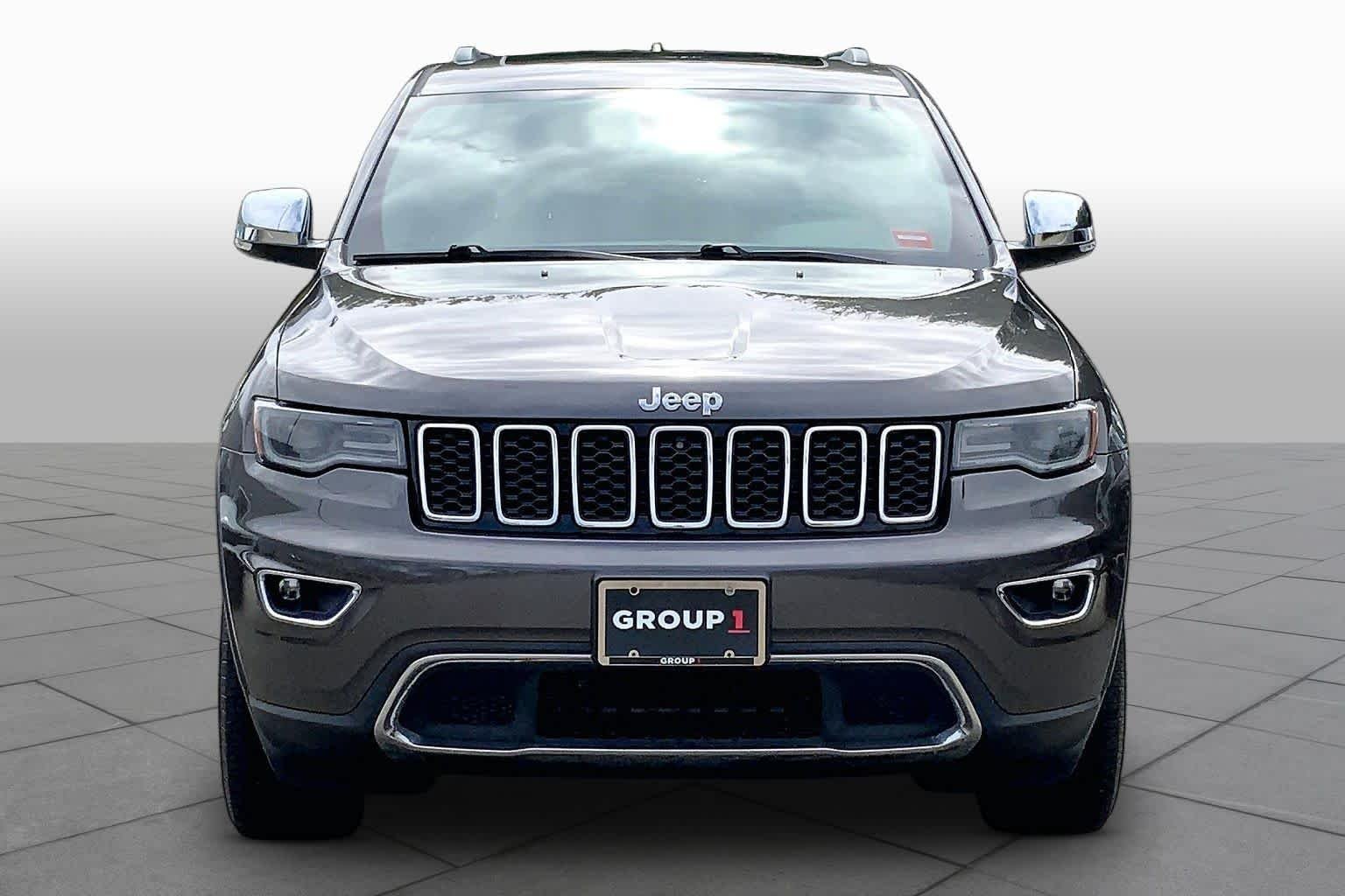 Used 2021 Sangria Metallic Clearcoat Jeep Limited image 4