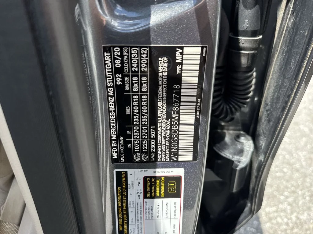 Used 2021 Graphite Gray Metallic Mercedes-Benz GLC 300 image 60
