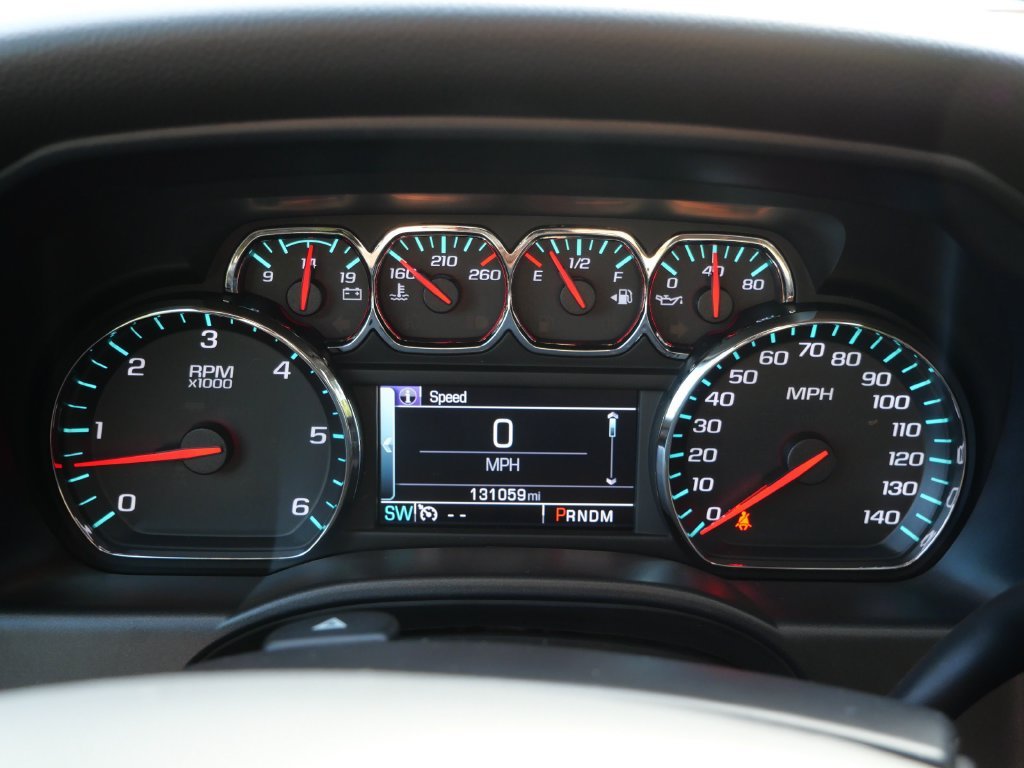 Used 2015 Gray Chevrolet LT image 25