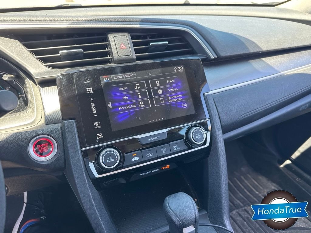 Used 2018  Honda EX image 8