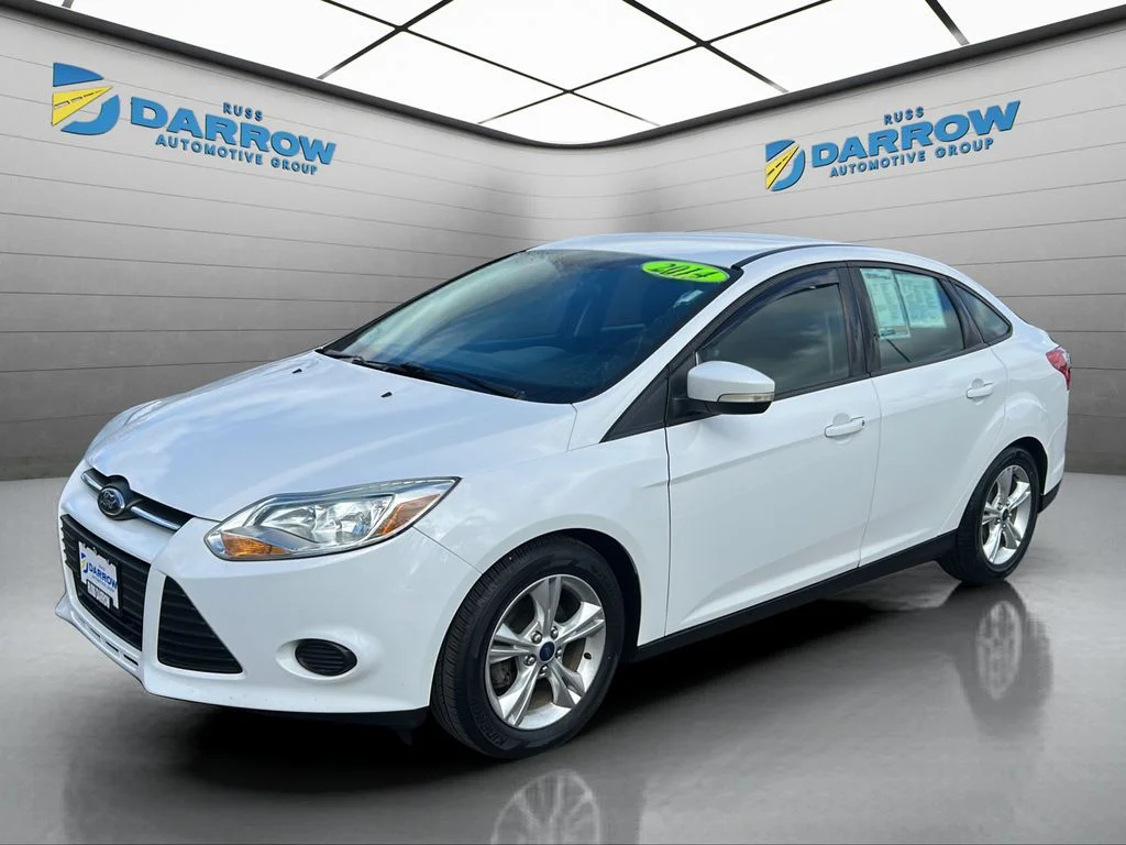 2014 Ford Focus Sedan SE's photo