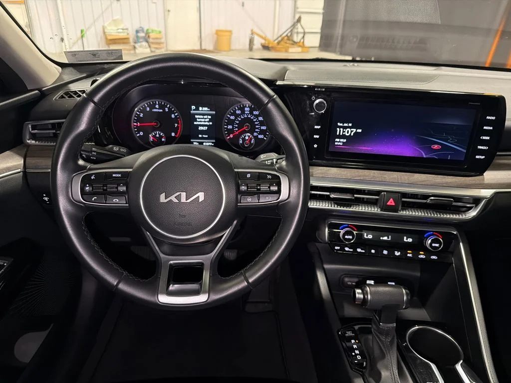 Used 2023 Ebony Black Kia EX image 14