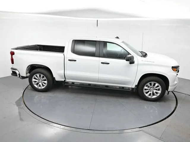 Used 2026 Summit White Chevrolet Custom image 36