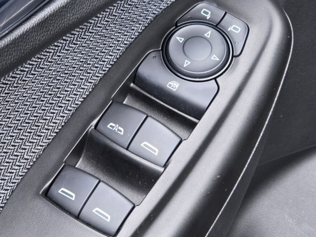 Used 2022 Black Metallic Chevrolet LT image 17