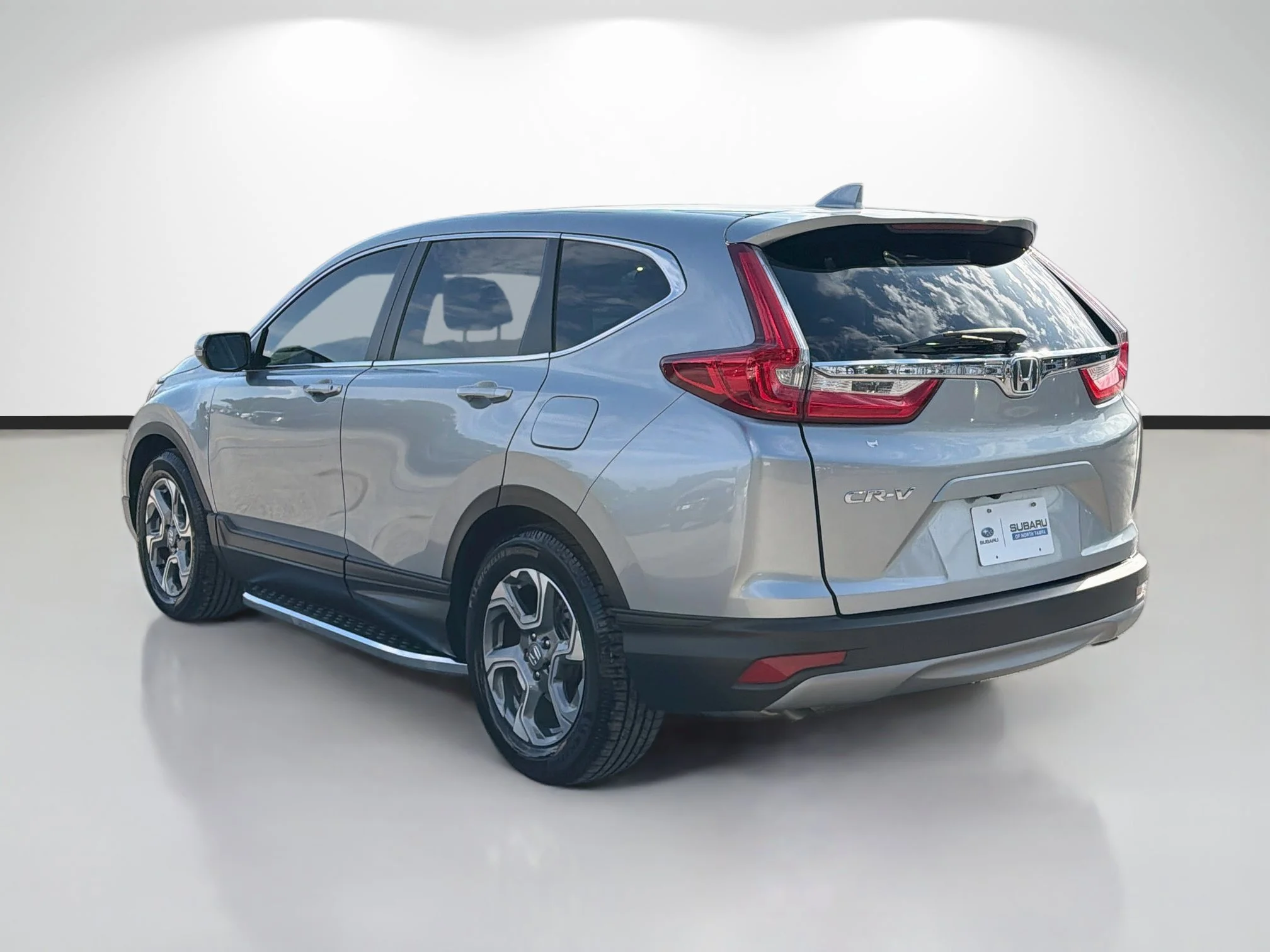 Used 2019 Lunar Silver Metallic Honda EX-L image 5