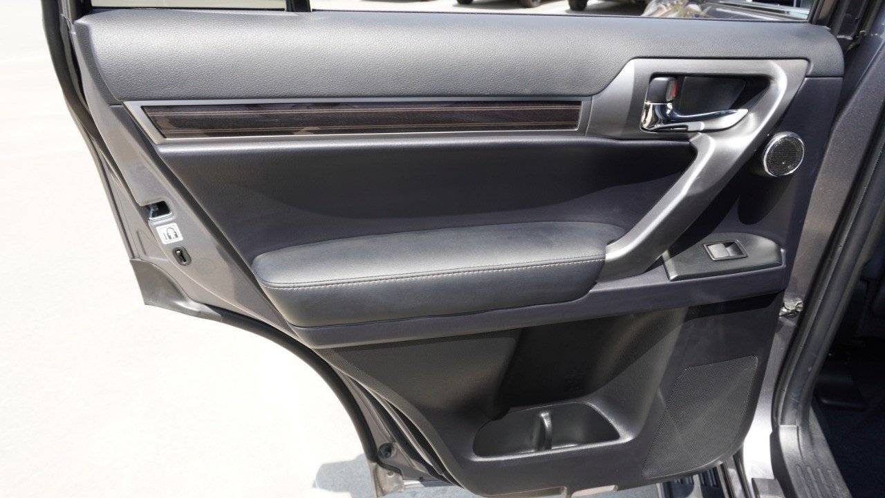 Certified Used 2023 Gray Lexus GX 460 Premium image 36