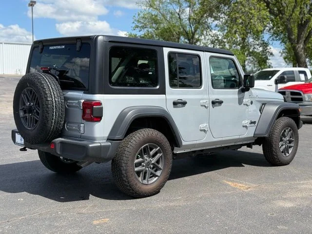 New 2024 Silver Zynith Clear-Coat Exterior Paint Jeep Sport S image 7