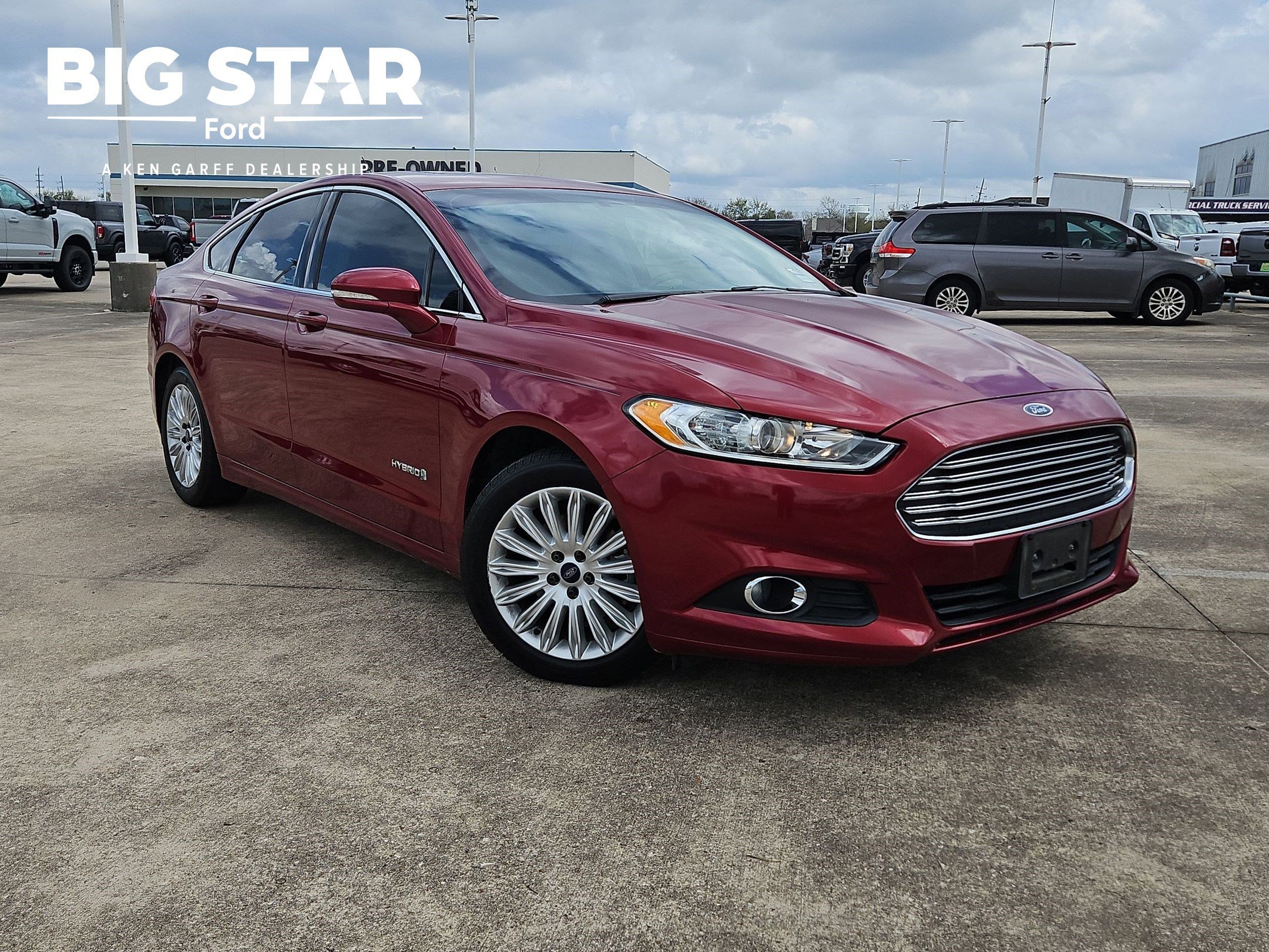 2016 Ford Fusion Hybrid SE