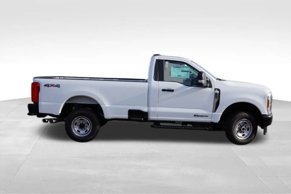 New 2026 White Ford XL image 2