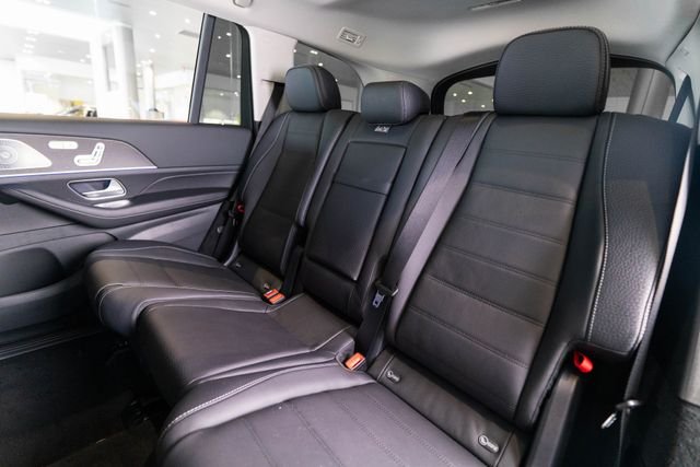 New 2026 Obsidian Black Metallic Mercedes-Benz GLS 450 image 32