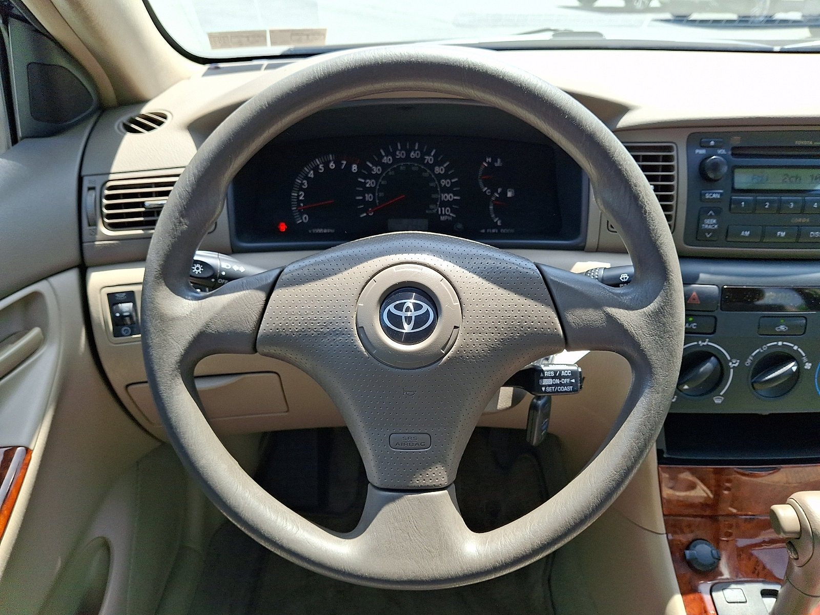 Used 2005 Indigo Ink Pearl Toyota LE image 21