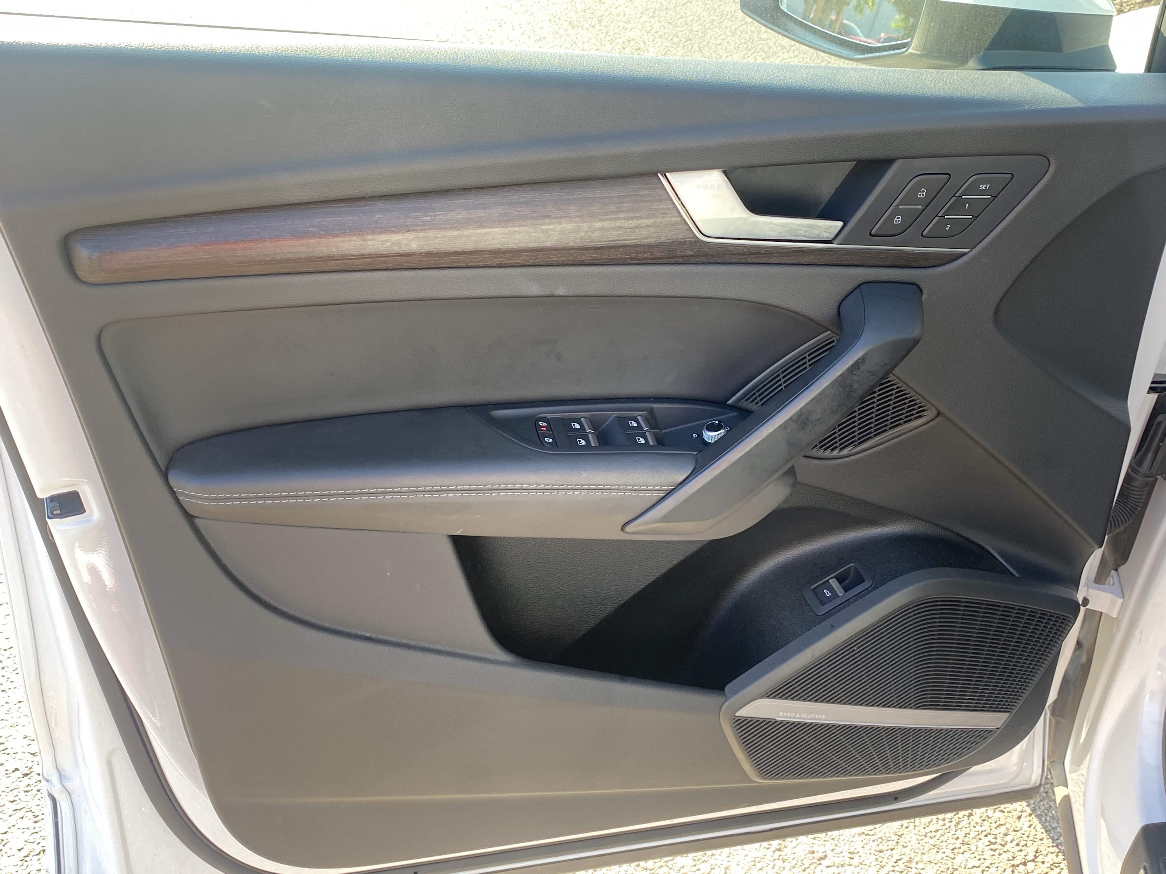 Used 2024 White Audi S line Premium Plus image 13