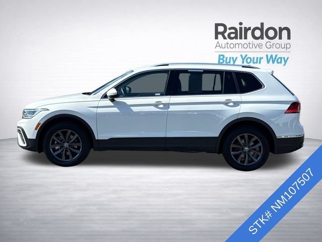 Used 2022 Pure White Volkswagen 2.0T SE image 4