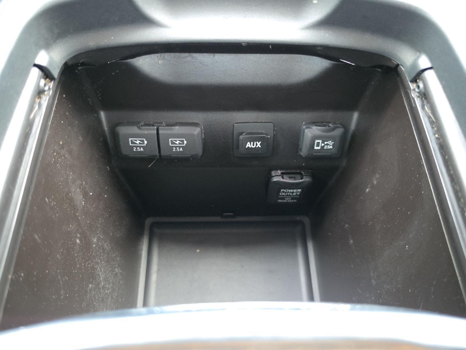 Used 2019 Gunmetal Metallic Acura w/Tech image 41