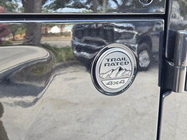 New 2026 Black Clear-Coat Exterior Paint Jeep Sport S image 11