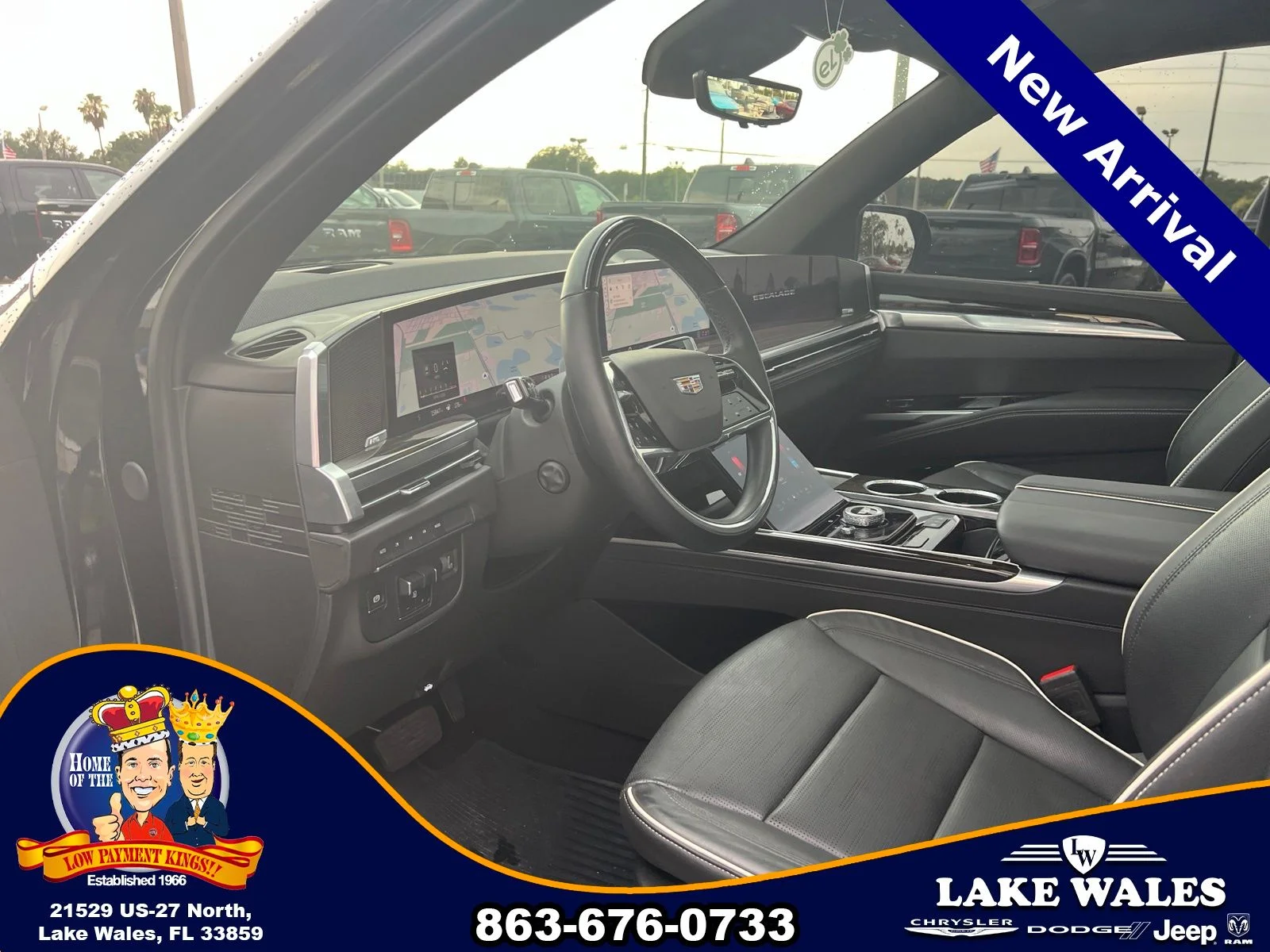 Used 2025 Black Cadillac Premium Luxury image 18