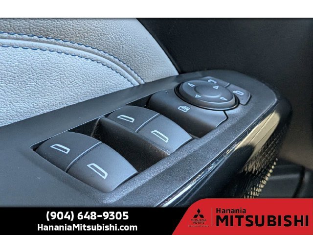 Used 2025 White Chevrolet LT image 24