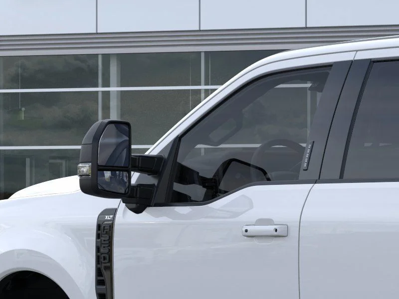 New 2026 Oxford White Ford XLT image 21