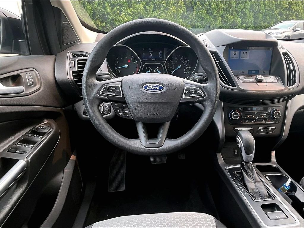 Used 2019 Black Ford SE image 17
