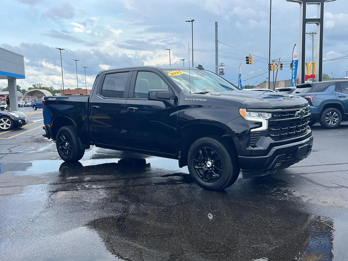 Used 2025 Black Chevrolet RST image 9