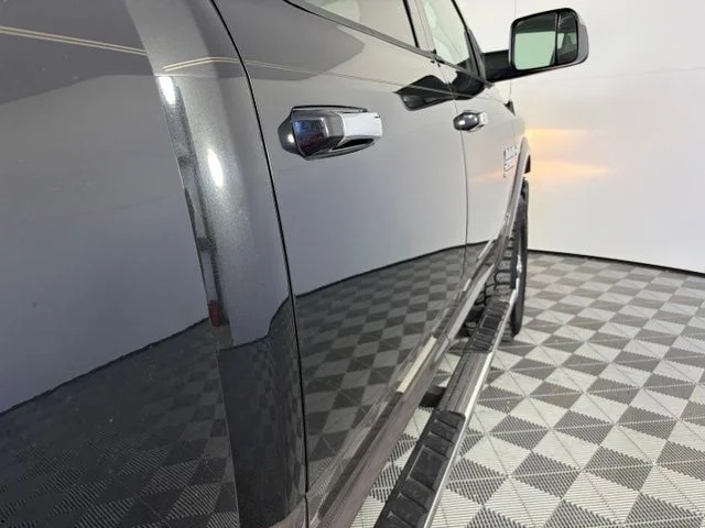 Used 2018 Black Ram Laramie image 8