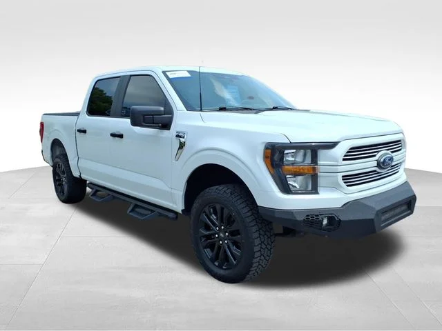 Used 2023 White Ford XLT image 11