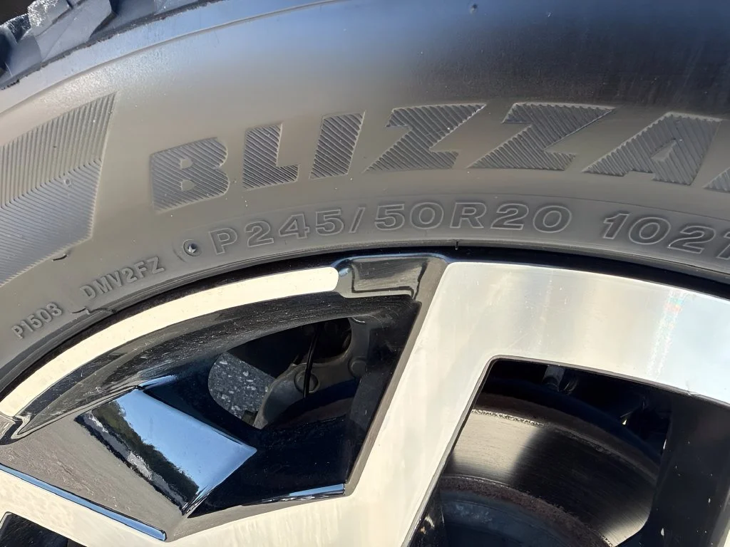 Used 2023 Beige Hyundai Limited image 35