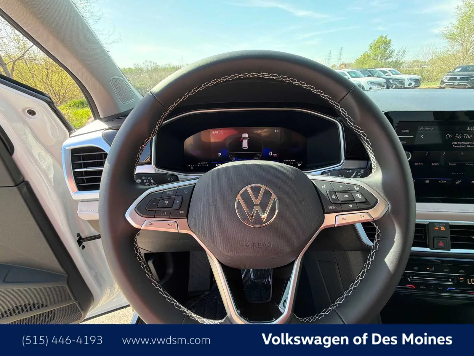 New 2026 Pure White Volkswagen SE image 15