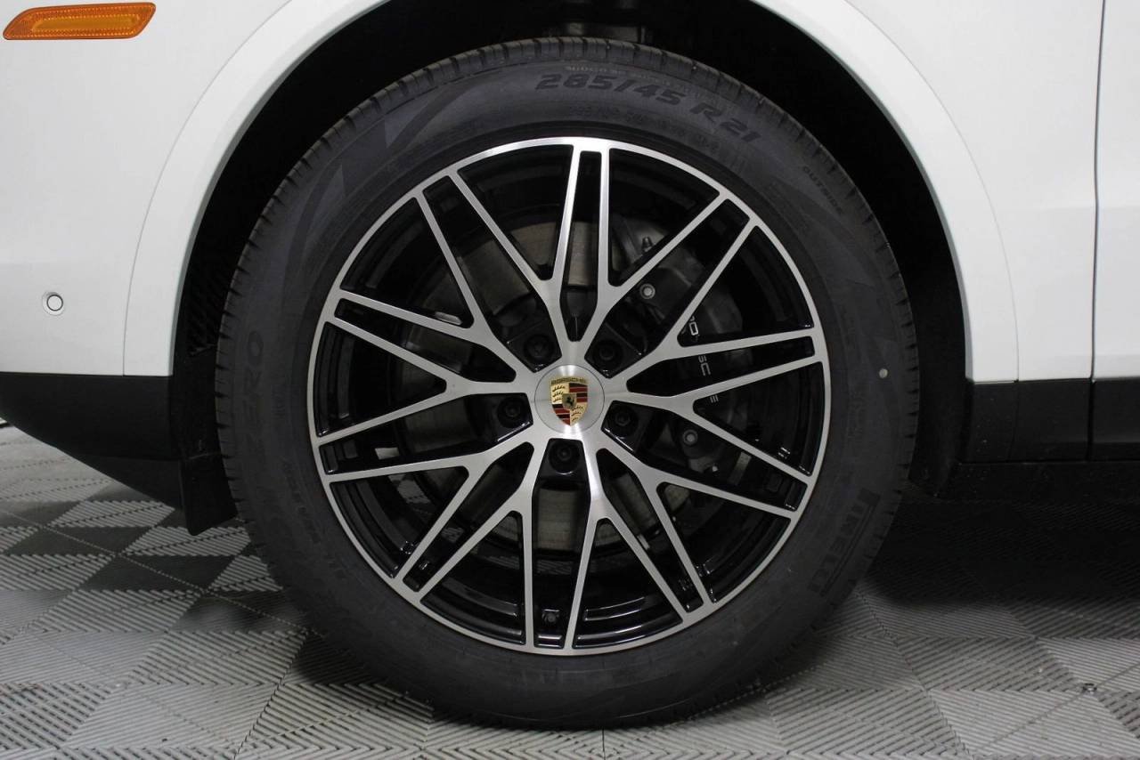 Certified Used 2026 White Porsche  image 16